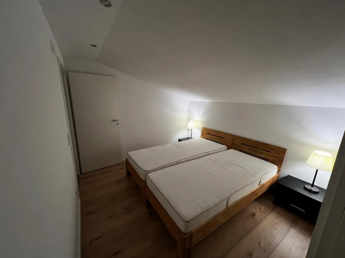 Zentrale Wohnen Im Gruenen Auf Dem Berg Apartment Biessenhofen 0*,